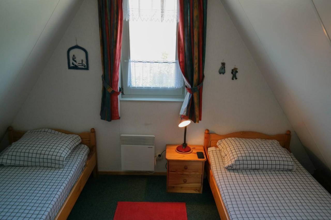 Marilu 6 Pers Allergy-Friendly House On A Typical Dutch Canal And Quiet Place Villa Anjum Dış mekan fotoğraf