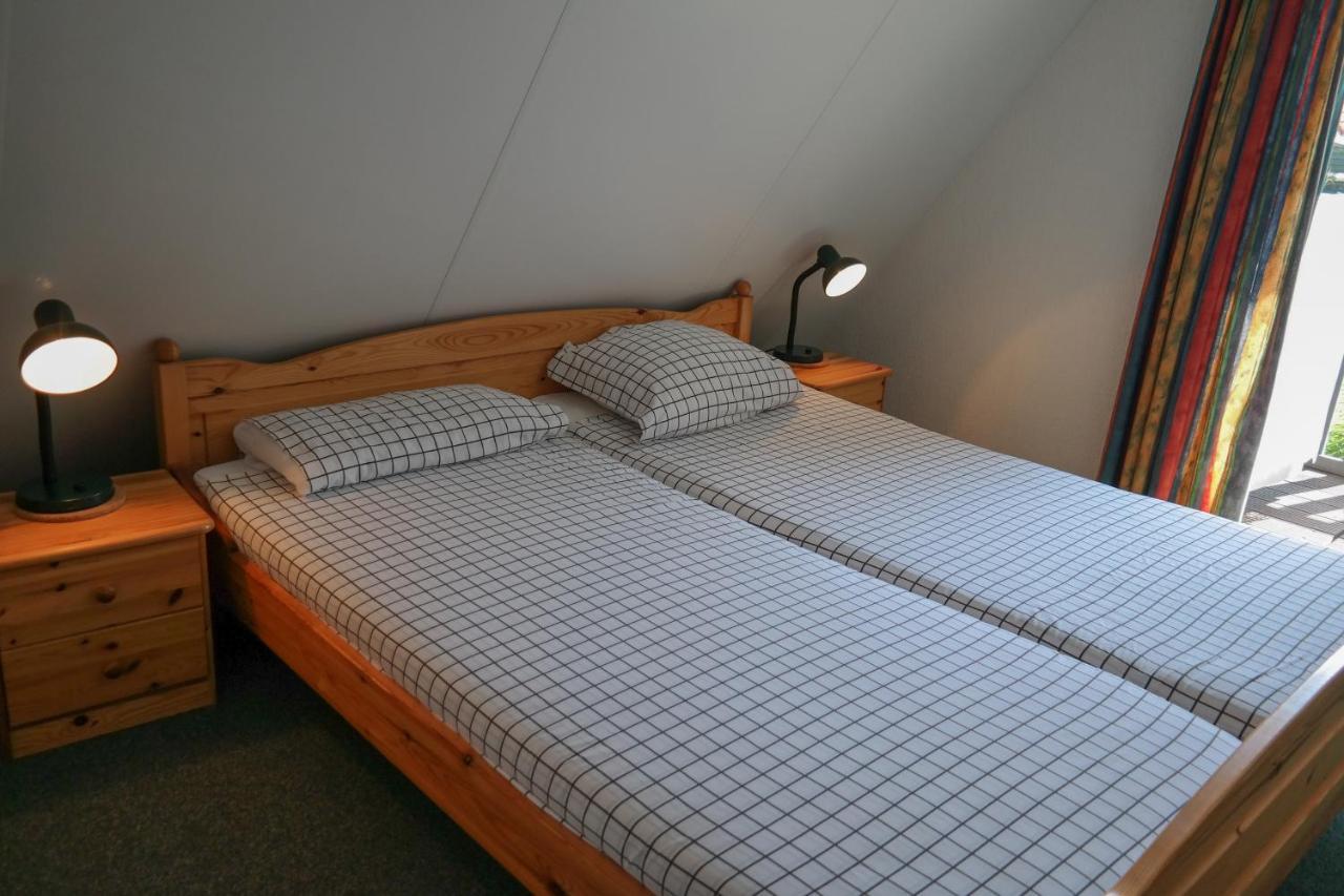 Marilu 6 Pers Allergy-Friendly House On A Typical Dutch Canal And Quiet Place Villa Anjum Dış mekan fotoğraf